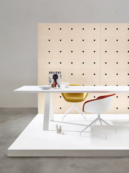 Cross Office – H 105 cm | Contract tables | Arper