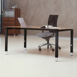 Pensum | Desks | PALMBERG