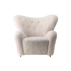 The Tired Man Sheepskin, Moonlight/Dark Oiled Oak | Armchairs | Audo Copenhagen
