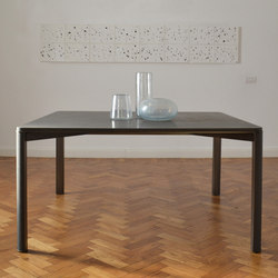 Gregorio table in basaltine stone | black | Dining tables | mg12