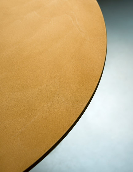 Clay | table | Dining tables | Desalto