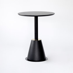 Solids | M01 Table | Bistro tables | Topos Workshop
