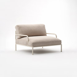 Roè Armchair with armrests | Armchairs | Fast